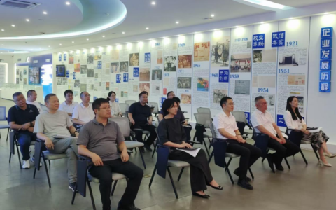 浦江縣委（wěi）常委、組織部部長王甲元一行蒞臨杭（háng）機股份開展調研